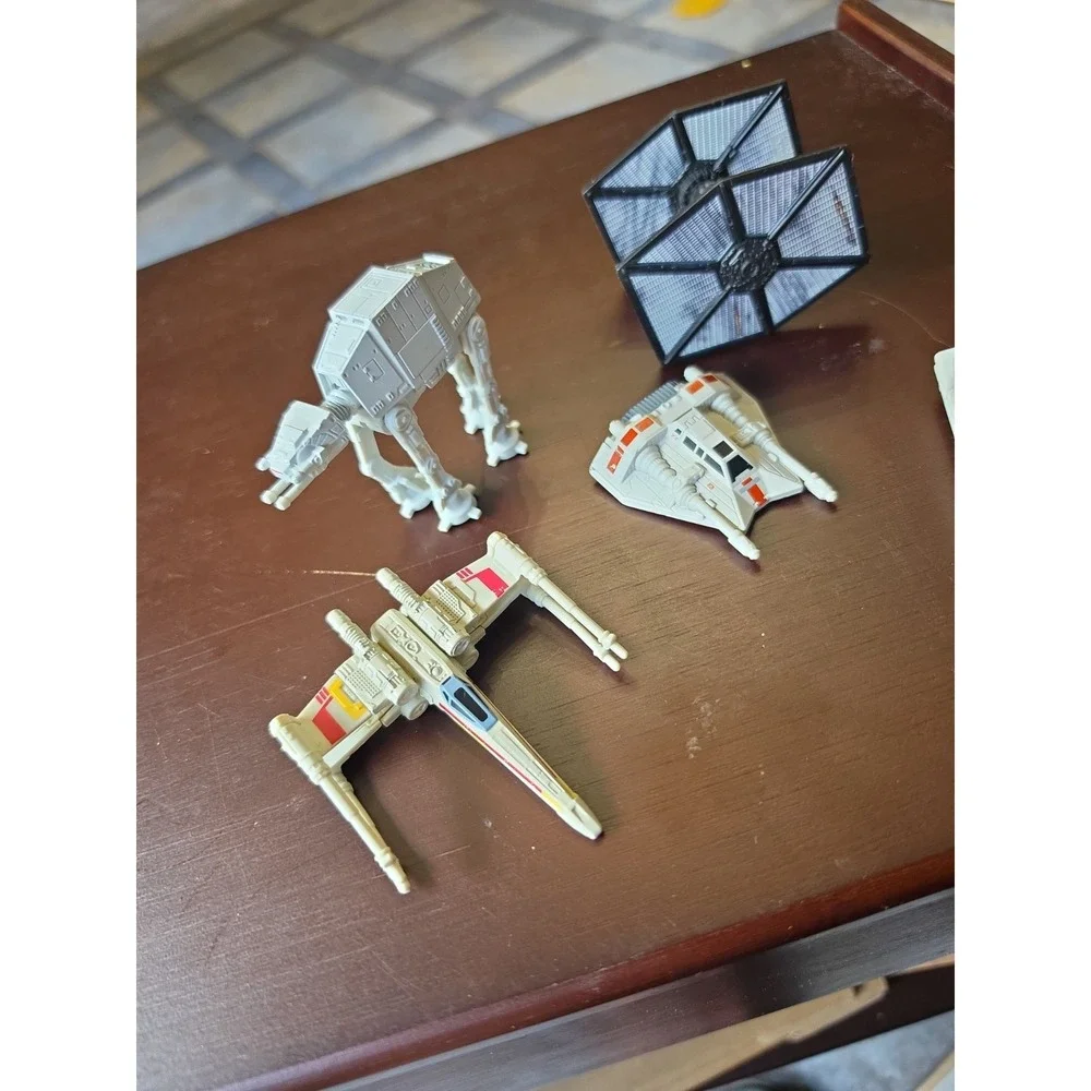 Star Wars Starships Hot Wheels‎ Lot Of 5 Die-Cast LFL Vehicles